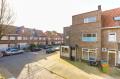 Breda, Magnoliastraat 26, 26a en Eikstraat 1