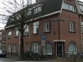 Het voorgelegen pand met daarachter 56-II en 56