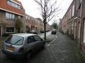 Straatbeeld vanaf de voordeur