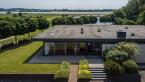 Paviljoen Waalzicht te Tuil , Graaf Reinaldweg 18-20